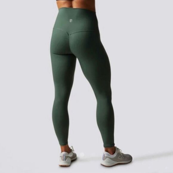 Born Primitive Lift Yourself Up 7/8 Leggings in Forest Green Size Small - Picture 2 of 6